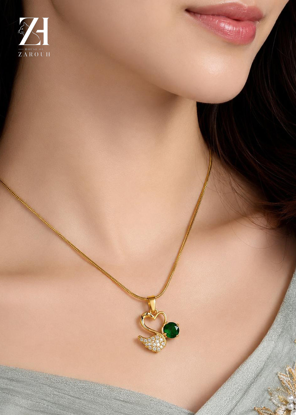 Emerald Green Swan