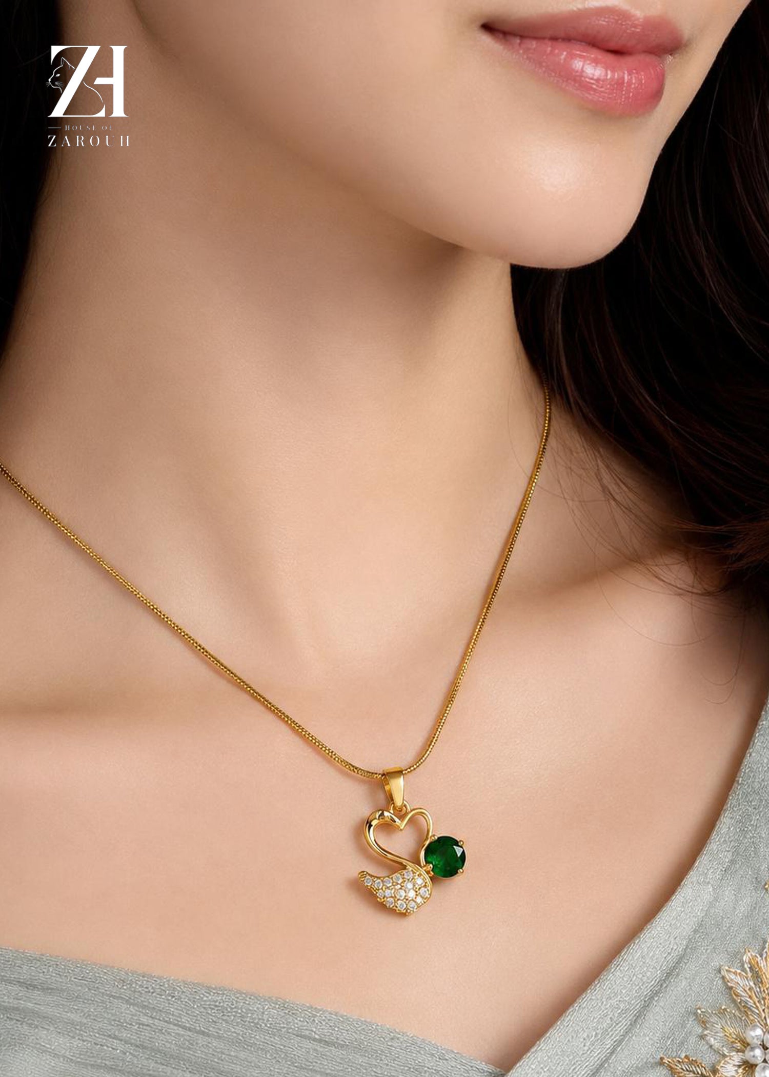 Emerald Green Swan