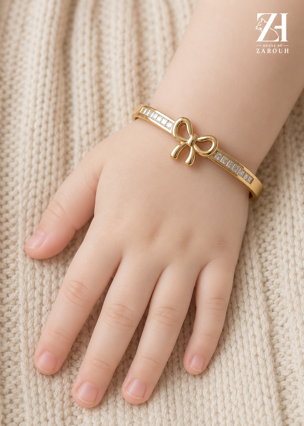 Sparkling Infinity Bangle